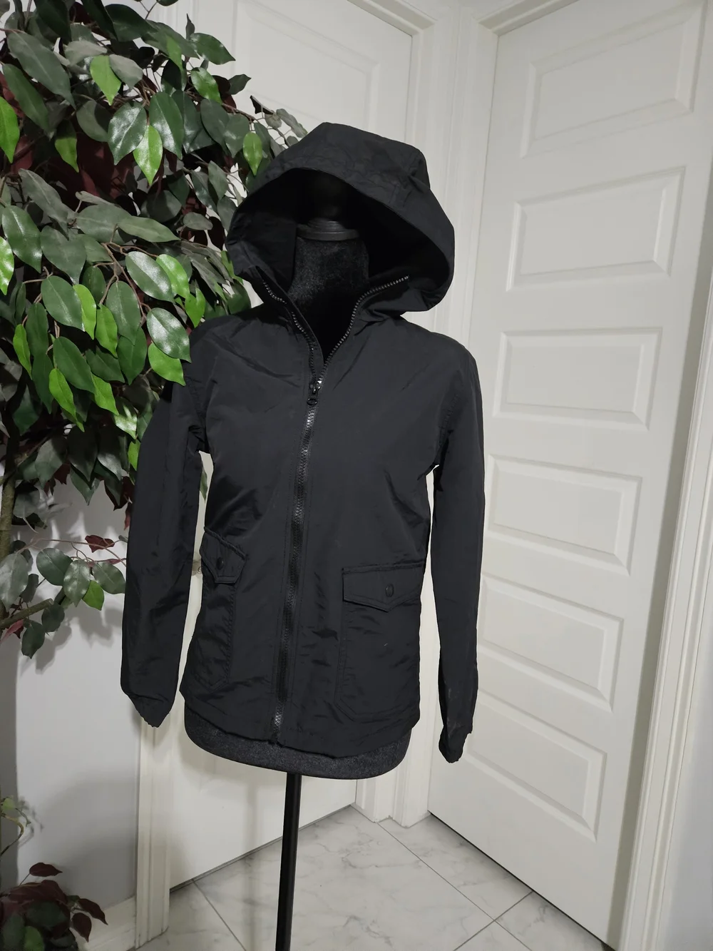 Old Navy Black Hooded Raincoat - Lightweight Zip Front